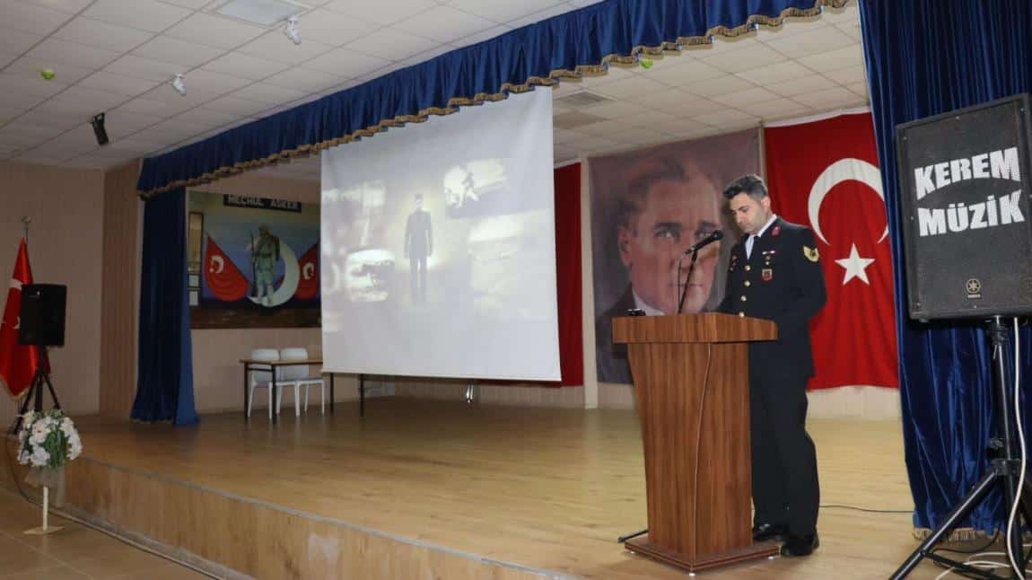 Öğrencilerimize Jandarma ve Sahil Güvenlik Akademisi Tanıtıldı